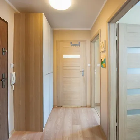 Gaj Comfort With Balcony & Ac Properunit Appartamento Breslavia