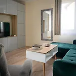 Apartament Gaj Comfort With Balcony & Ac Properunit *