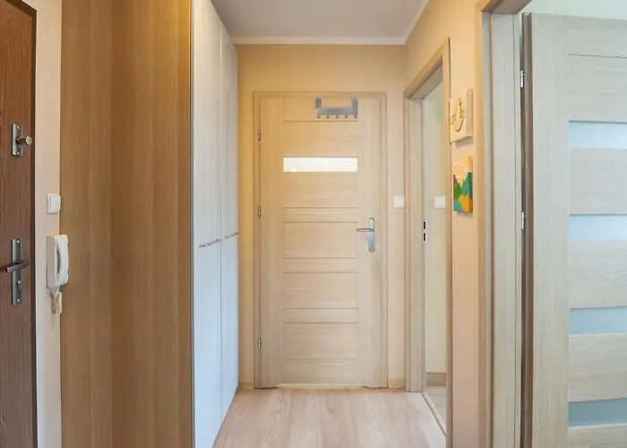 Gaj Comfort With Balcony & Ac Properunit Apartment Wroclaw